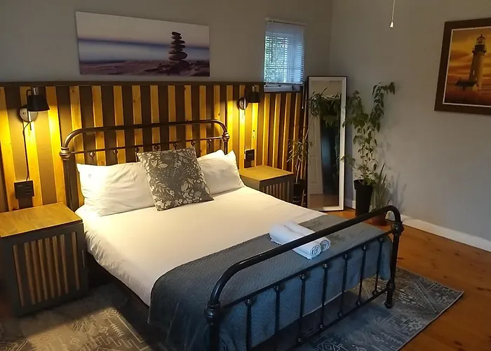 Rose Holiday Home
